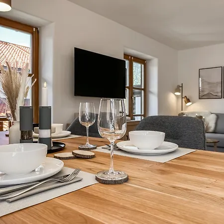 Fuer 6 - Bergblick, Balkon, Kamin, Kino, Yoga, Parkplatz Garmisch-Partenkirchen