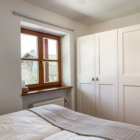 Apartment Fuer 6 - Bergblick, Balkon, Kamin, Kino, Yoga, Parkplatz